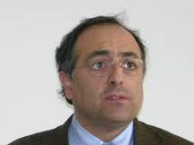 L'Onorevole Luciano Agostini