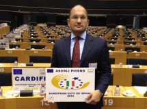 Guido Castelli a Bruxelles insignito del premio Ascoli Citt&agrave; europea dello Sport 2014