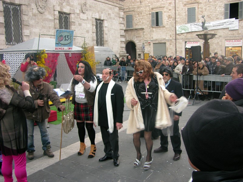 Carnevale di Ascoli 2011, Martedì Grasso: la fotogallery di Piceno Oggi