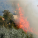 Fiamme alte a Rosara (foto CDC vigilfuoco Ascoli Piceno)