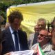 John Elkann riceve la maglia 