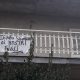 Pagliare, striscioni contro i migranti in via Tevere 1