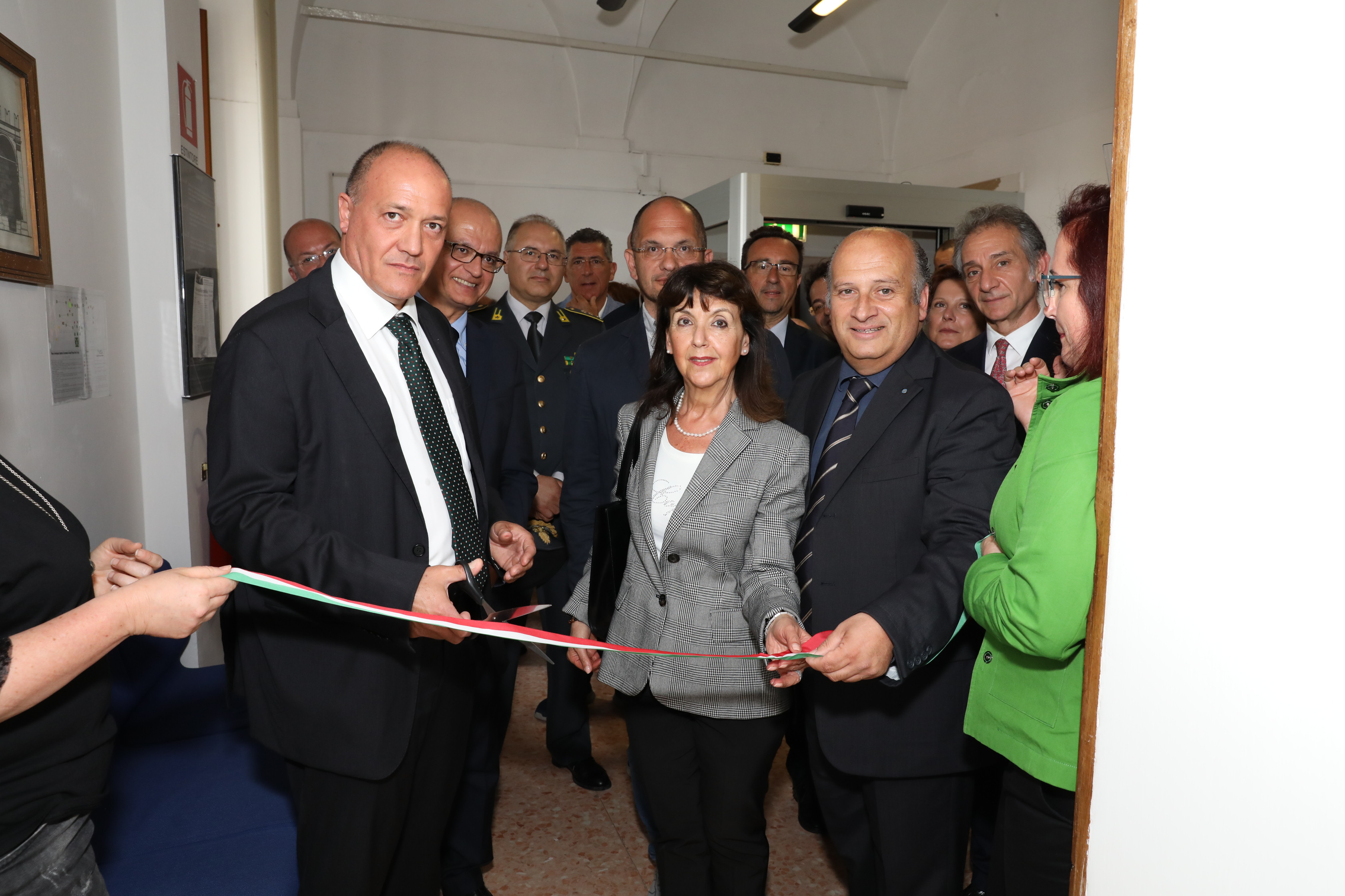 Ascoli Inaugurato Il Nuovo Sportello Di Agenzia Delle Entrate Ascoli Inaugurato Il Nuovo Sportello Di Agenzia Delle Entrate