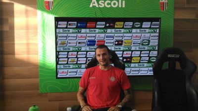 Vasile Mogs al termine di Ascoli-Cremonese (foto Chiara Poli)