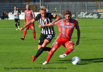 Duello Frattesi, in Ascoli- Cremonese, Foto Andrea Giammusso