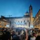 Memorial Troiani ad Ascoli, piazza del Popolo sold out (foto Leonardo delle Noci)